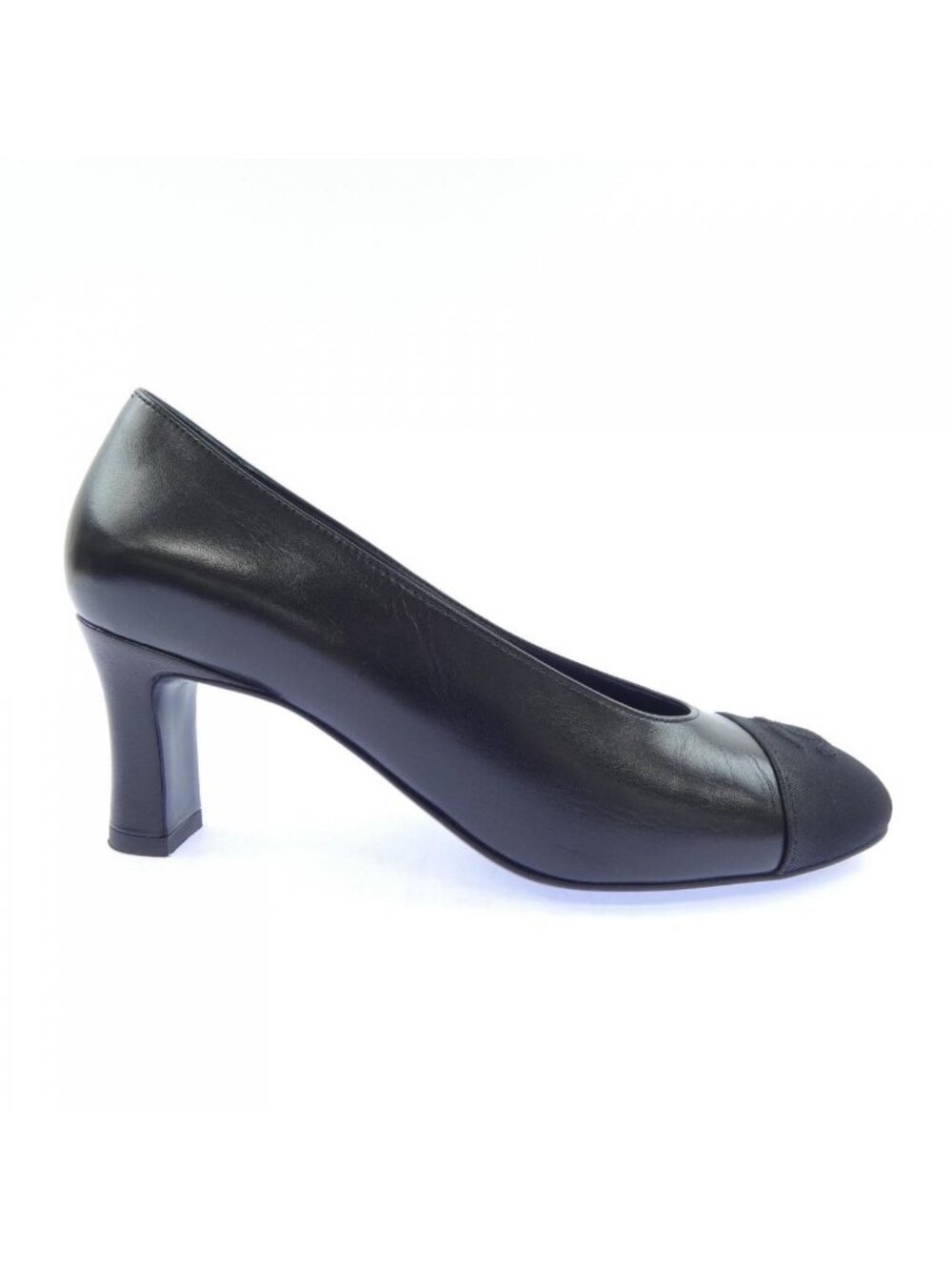 Chanel Pumps Heels Black